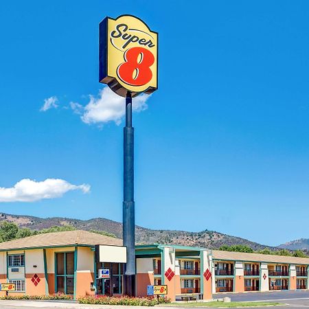 Hotel Super 8 By Wyndham Yreka Zewnętrze zdjęcie