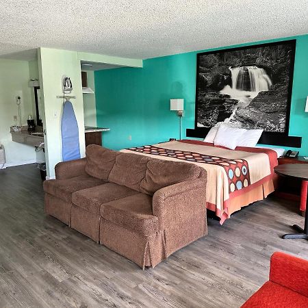 Hotel Super 8 By Wyndham Yreka Zewnętrze zdjęcie