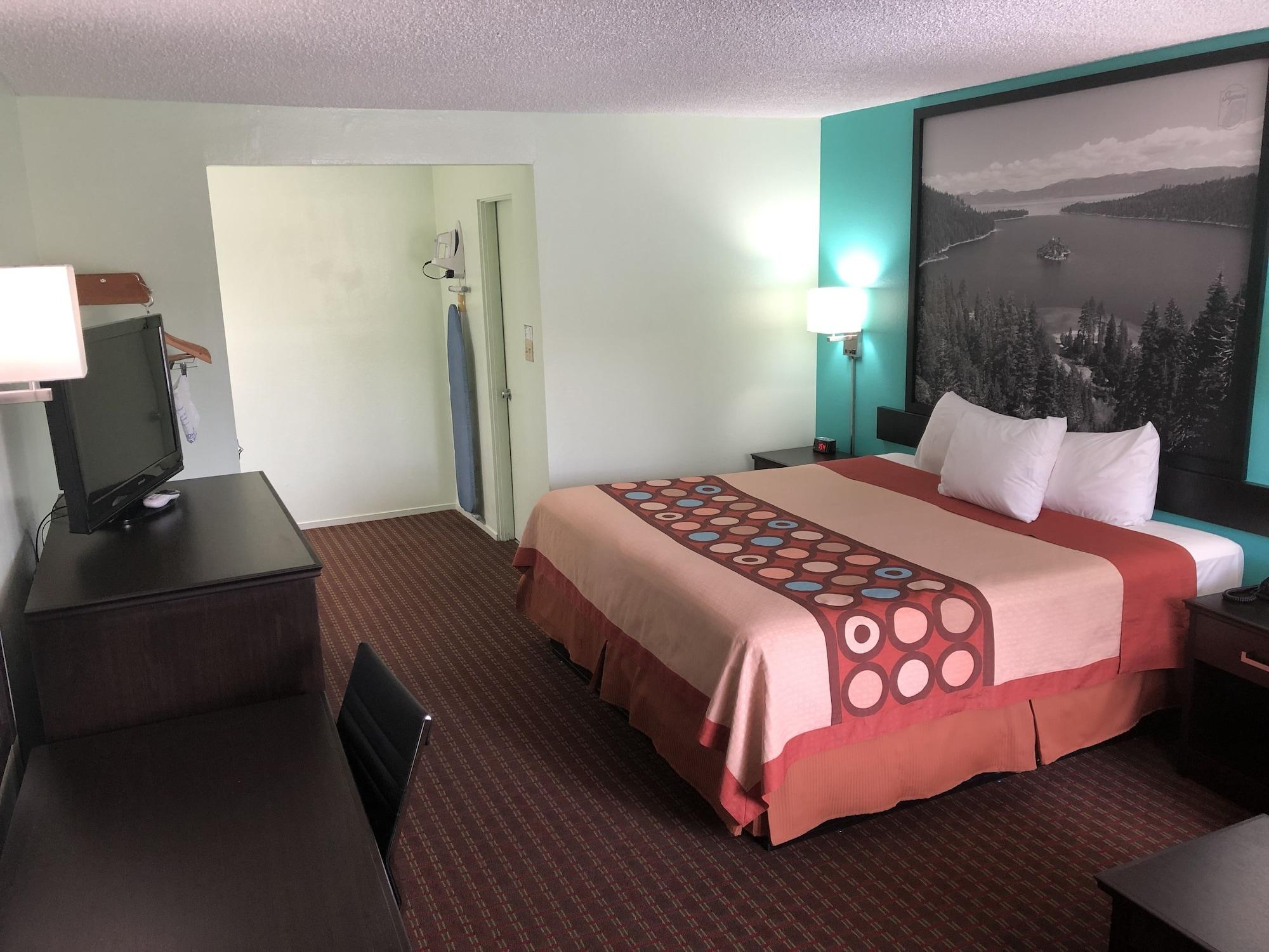 Hotel Super 8 By Wyndham Yreka Zewnętrze zdjęcie