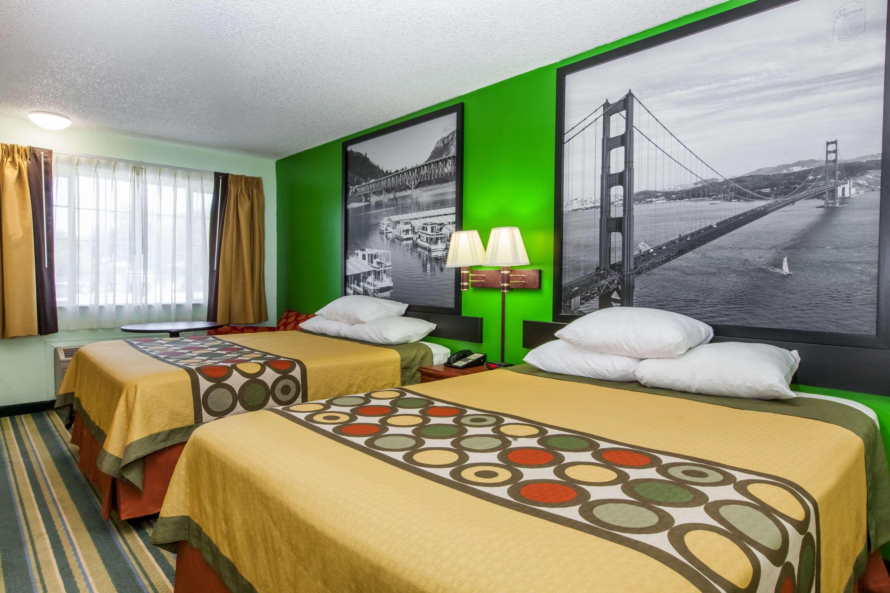 Hotel Super 8 By Wyndham Yreka Zewnętrze zdjęcie