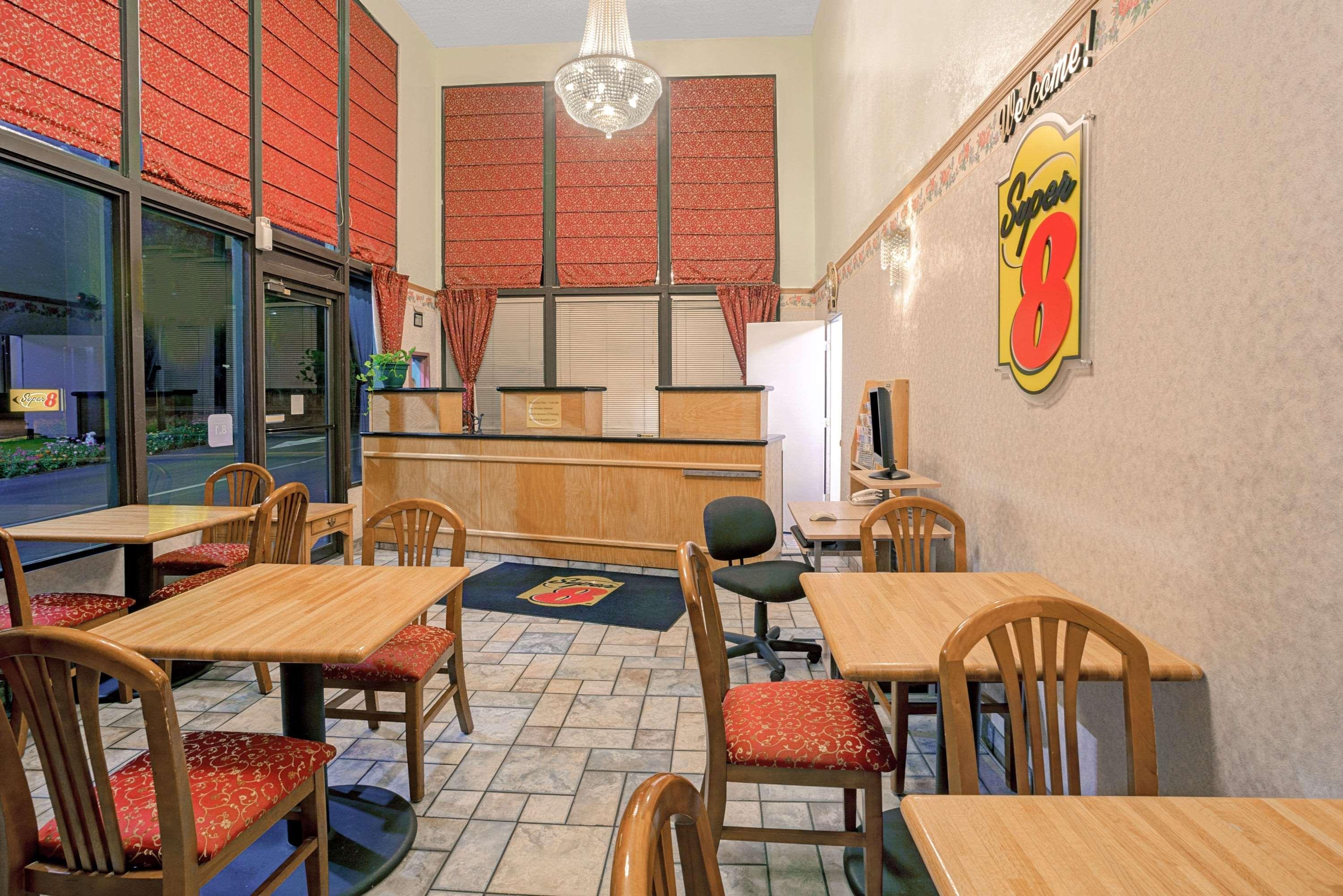Hotel Super 8 By Wyndham Yreka Zewnętrze zdjęcie